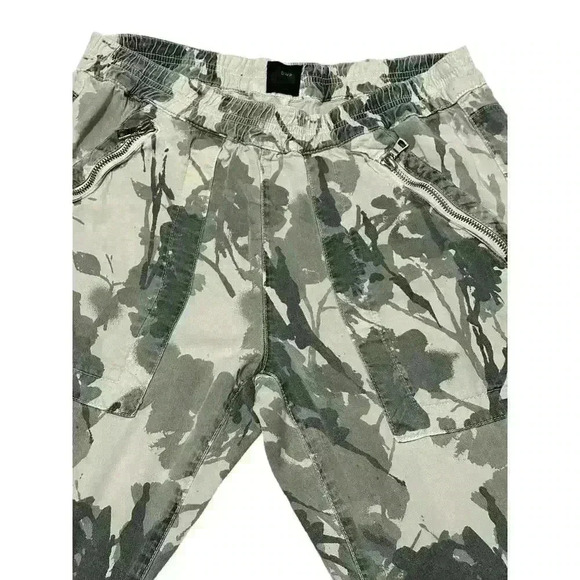 DWP Camo Brody Joggers. Elastic Waist Cuffed Hem. Size:M - Picture 2 of 3